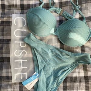 Cupshe Highwaisted / cheeky bathing suit size M
